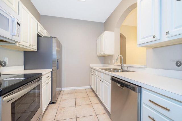 7135 YACHT BASIN AVENUE 236, Orlando, FL 32835