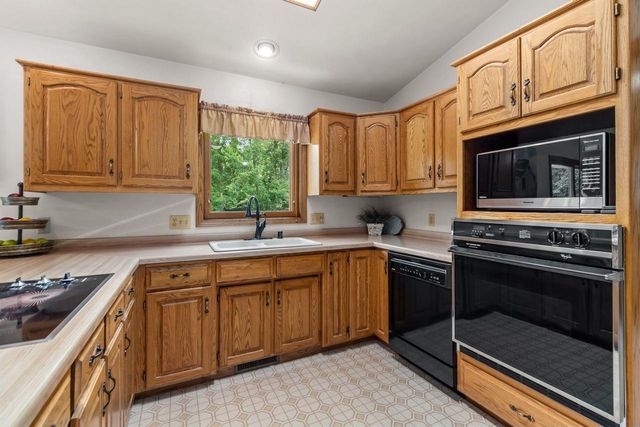 N7488 FRENCH ROAD, Seymour, WI 54165