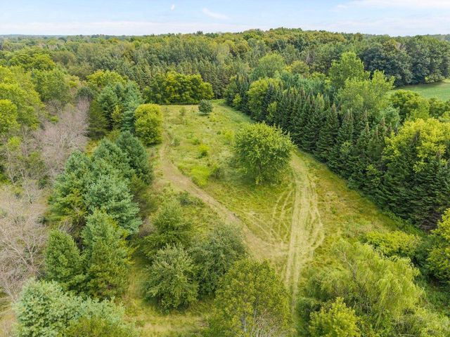 N7488 FRENCH ROAD, Seymour, WI 54165