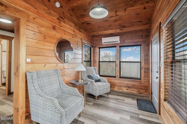 2138 Kerr Road, Sevierville, TN 37876