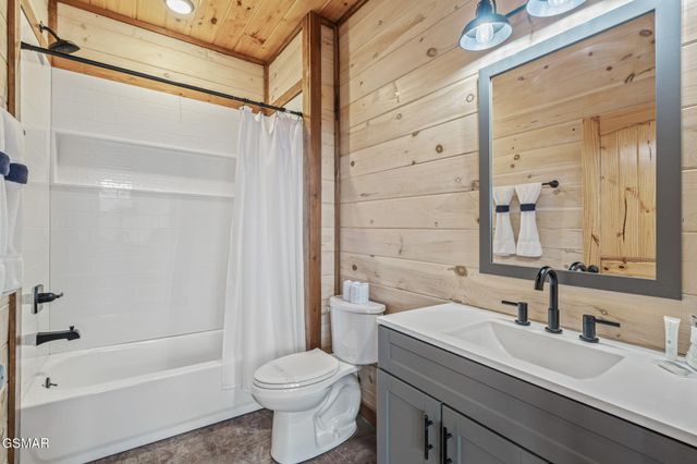 2138 Kerr Road, Sevierville, TN 37876