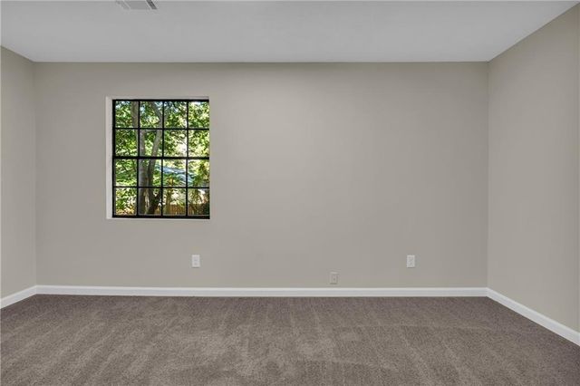 8949 Raven Drive, Jonesboro, GA 30238