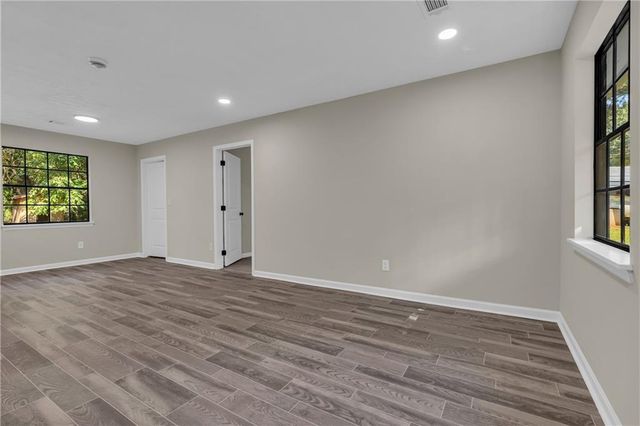 8949 Raven Drive, Jonesboro, GA 30238