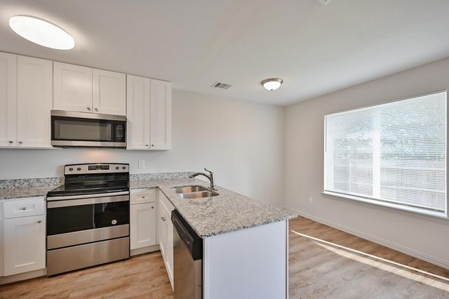 4506 Alamosa Street, Fort Worth, TX 76119