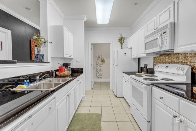 450 Park Avenue 813, Foley, AL 36535