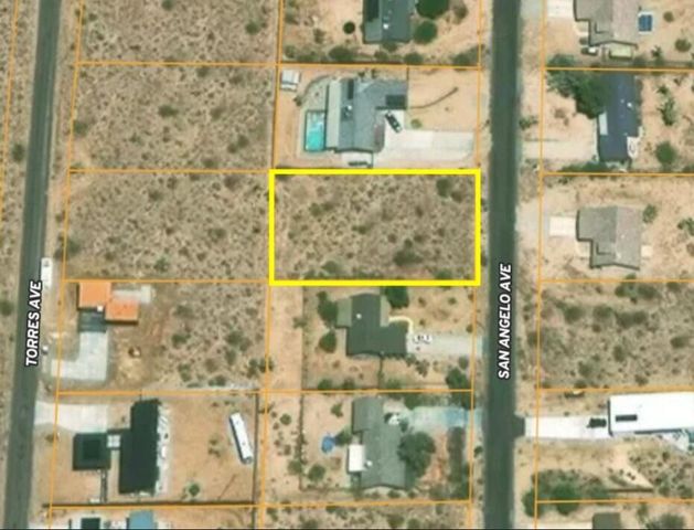6672 San Angelo Avenue, Joshua Tree, CA 92252