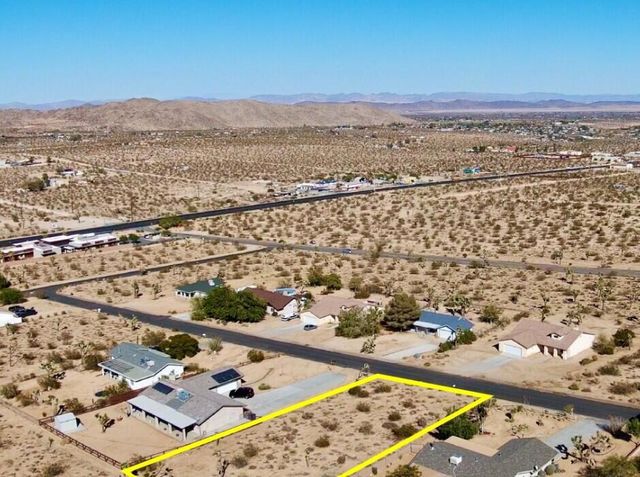 6672 San Angelo Avenue, Joshua Tree, CA 92252