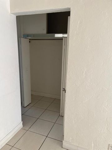 6944 Byron Avenue 16, Miami Beach, FL 33141