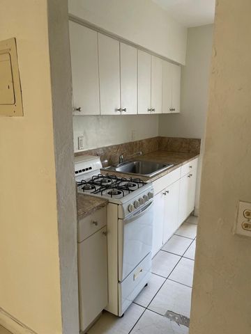 6944 Byron Avenue 16, Miami Beach, FL 33141