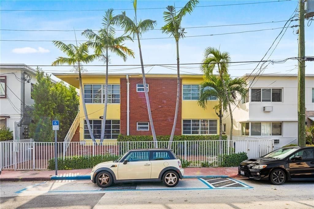 6944 Byron Avenue 16, Miami Beach, FL 33141