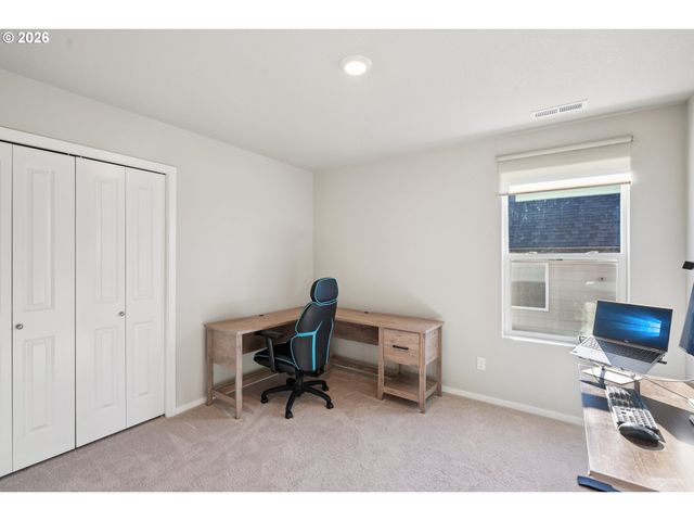 3737 Sw REDFERN Ave, Gresham, OR 97080