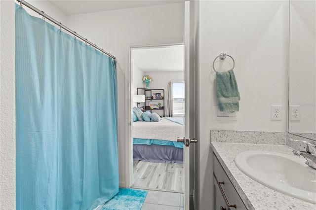 6250 WANDERING WILLOW DRIVE, Wesley Chapel, FL 33545