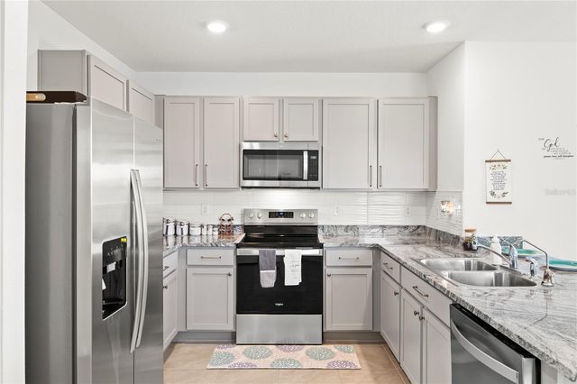 6250 WANDERING WILLOW DRIVE, Wesley Chapel, FL 33545