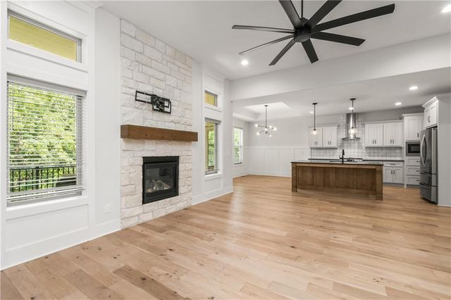 819 Old Paint Road, Raymore, MO 64083