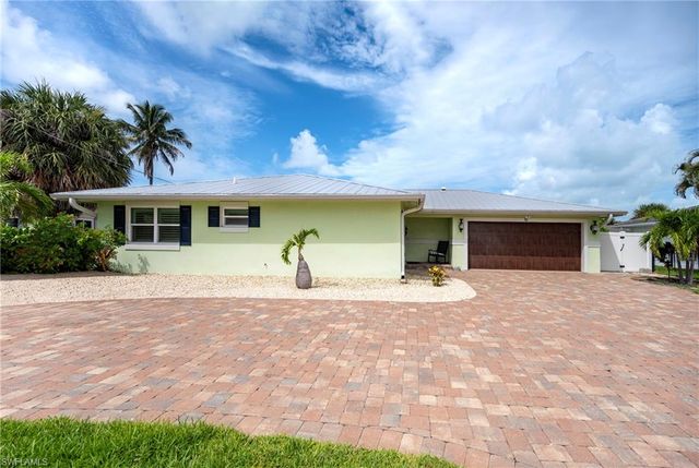 16 Sunview BLVD, Fort Myers Beach, FL 33931