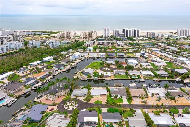 16 Sunview BLVD, Fort Myers Beach, FL 33931