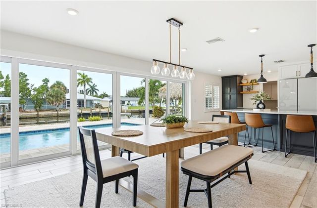 16 Sunview BLVD, Fort Myers Beach, FL 33931