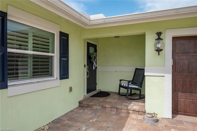 16 Sunview BLVD, Fort Myers Beach, FL 33931
