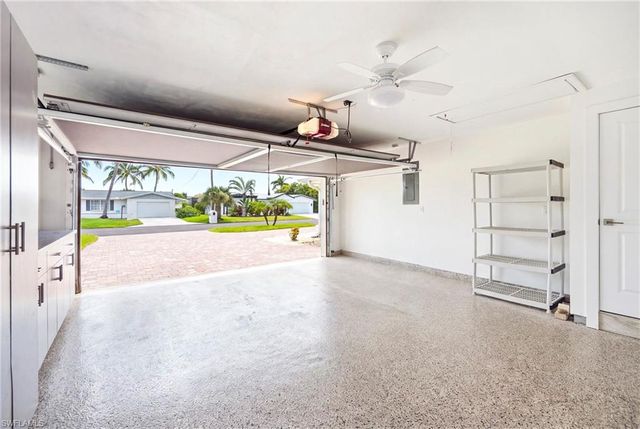16 Sunview BLVD, Fort Myers Beach, FL 33931