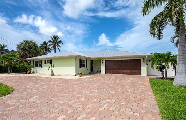 16 Sunview BLVD, Fort Myers Beach, FL 33931