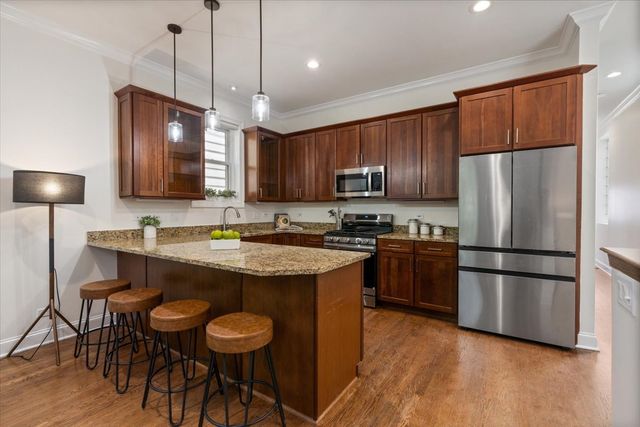 1525 N Wood Street 2, Chicago, IL 60622