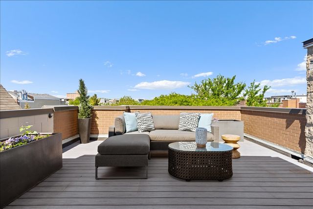 1525 N Wood Street 2, Chicago, IL 60622