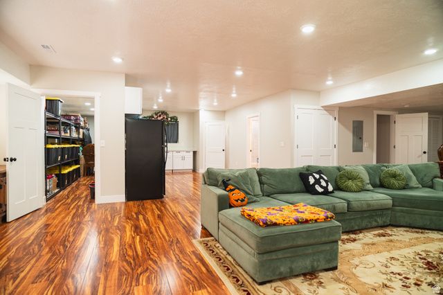 683 S 325 E, Willard, UT 84340