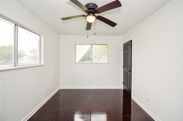 3616 Mulberry St, Corpus Christi, TX 78411