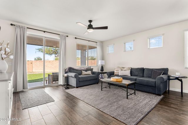 22556 N 100TH Avenue, Peoria, AZ 85383