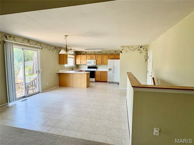 1256 N Brampton Drive, St Charles, MO 63304