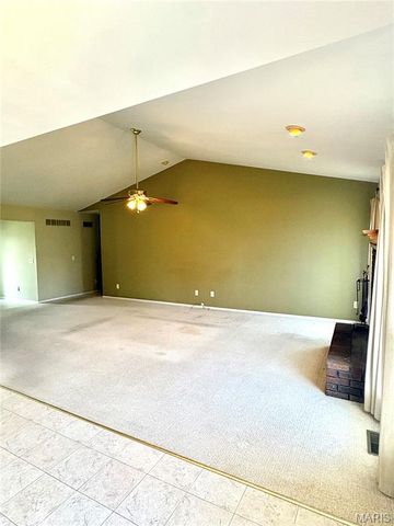 1256 N Brampton Drive, St Charles, MO 63304