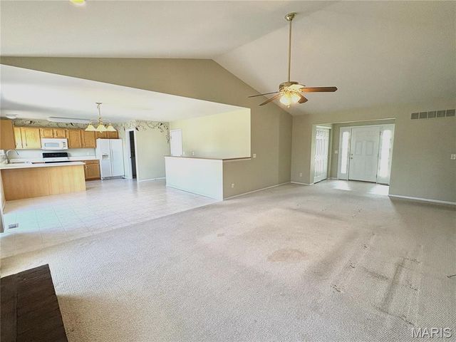 1256 N Brampton Drive, St Charles, MO 63304