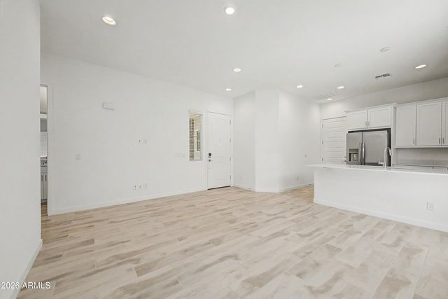 7646 W DESERT SPOON Drive, Peoria, AZ 85383
