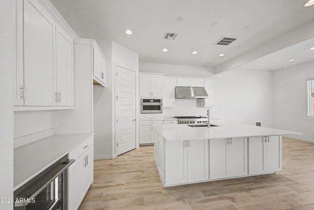 7646 W DESERT SPOON Drive, Peoria, AZ 85383