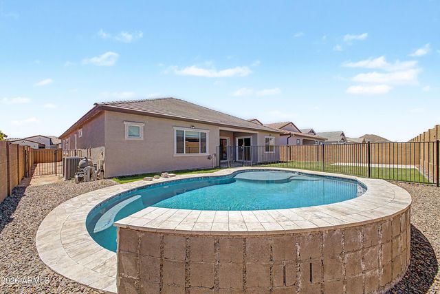 7646 W DESERT SPOON Drive, Peoria, AZ 85383