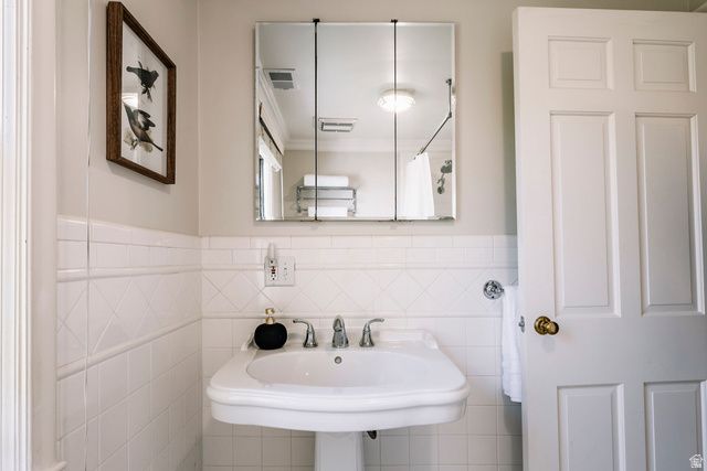 966 S DIESTEL RD, Salt Lake City, UT 84105