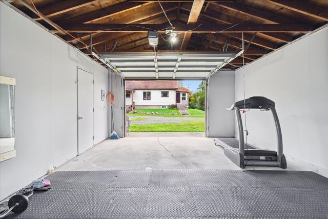 4154 W Carpenter Road, Genesee Twp, MI 48504