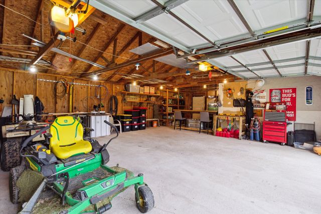 4154 W Carpenter Road, Genesee Twp, MI 48504