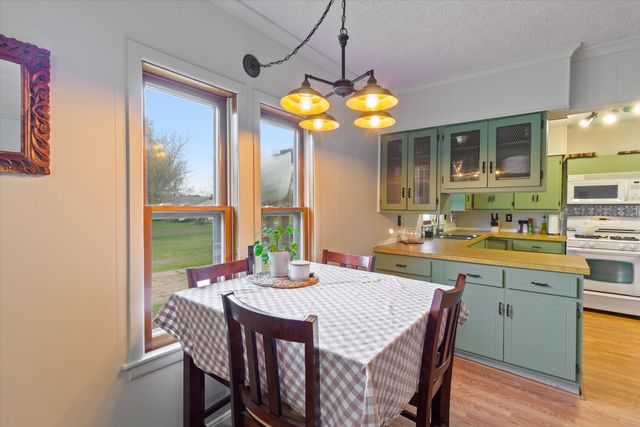 4154 W Carpenter Road, Genesee Twp, MI 48504