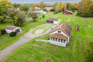 4154 W Carpenter Road, Genesee Twp, MI 48504