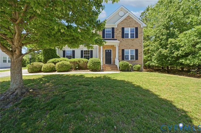 7000 Whisperwood Dr, Chesterfield, VA 23234