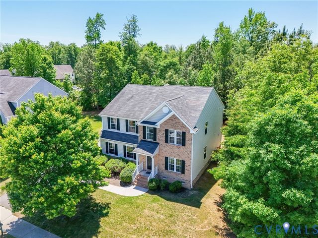 7000 Whisperwood Dr, Chesterfield, VA 23234