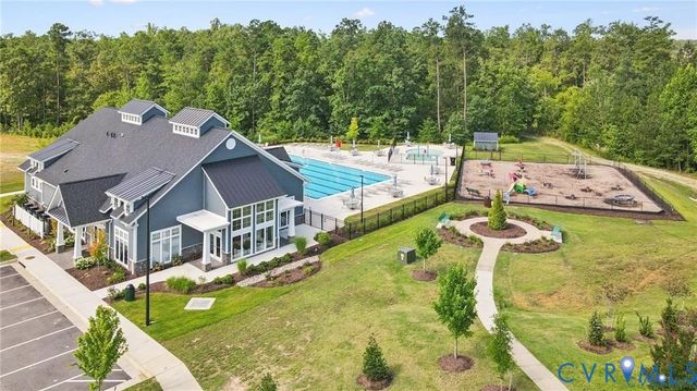 7000 Whisperwood Dr, Chesterfield, VA 23234