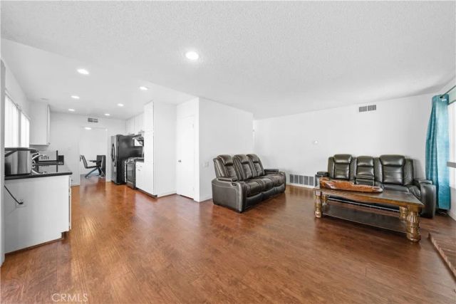 1473 E Fairfield Court, Ontario, CA 91761