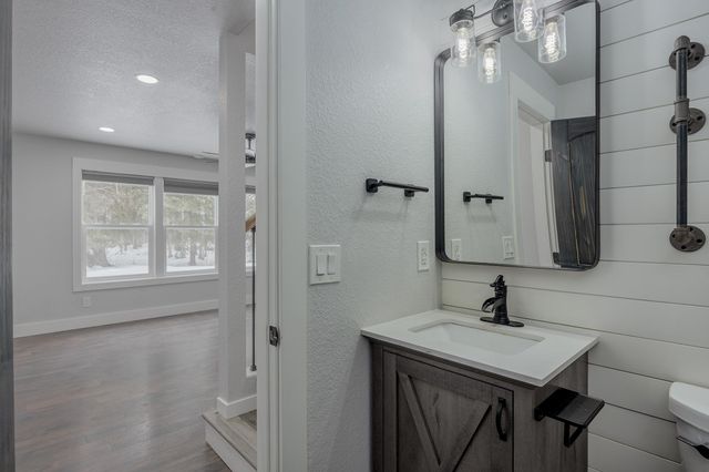 1157 ACORN CIRCLE, North Pole, AK 99705