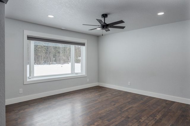 1157 ACORN CIRCLE, North Pole, AK 99705