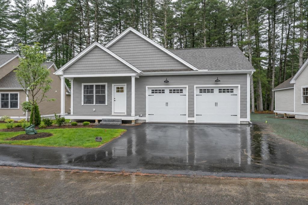 38 Wilderness Drive, Nashua, NH 03062