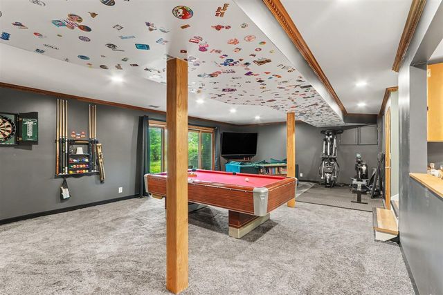 28284 62nd Avenue, Lawton, MI 49065