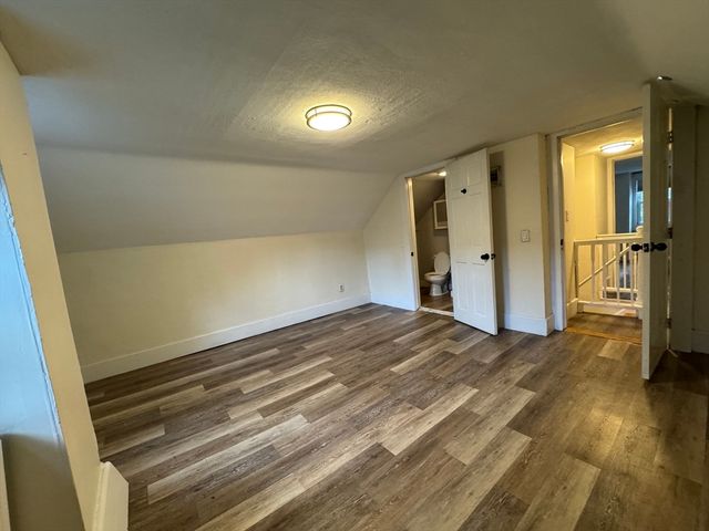 39 Cross 1, Quincy, MA 02169