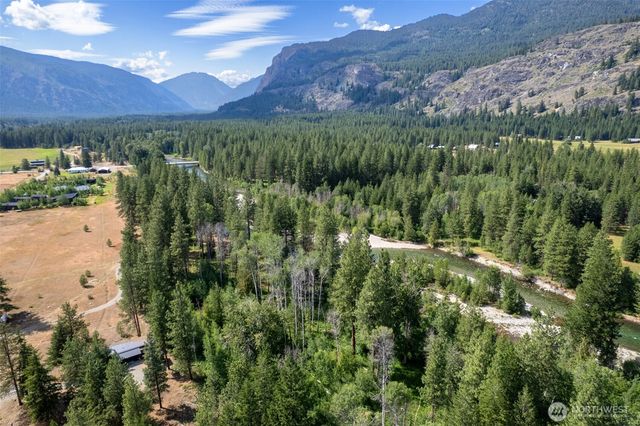 7 Mazama Meadows Lane, Mazama, WA 98833